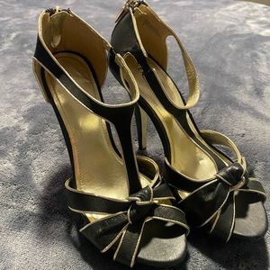 Selling pair of shoes I used 1 night … way too high for me